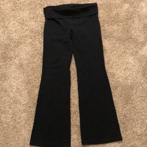 Foldover American Eagle yoga pants